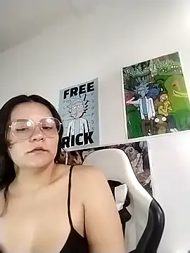 Snapshot of gigiqueen_18 chatting on May 2026 02:55:01 PM gigiqueen 18 online show from May 2026 02:55:01 PM