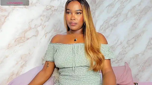 Kaseydelvey online show from December 2024 07:37:02 PM