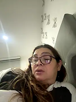 AntonellaAlondra4 online show from November 2025 04:00:01 AM