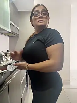 AntonellaAlondra4 online show from March 2026 03:39:01 PM