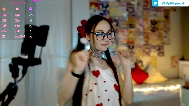 Milky way UwU online show from March 2025 01:07:01 AM