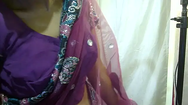 Pramila Manish online show from March 2026 01:46:02 PM