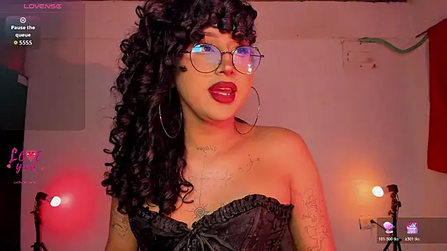 Snapshot of Heka_Prudence chatting on June 2026 03:11:02 AM Heka Prudence online show from June 2026 03:11:02 AM