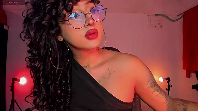 Snapshot of Heka_Prudence chatting on June 2026 03:29:02 AM Heka Prudence online show from June 2026 03:29:02 AM