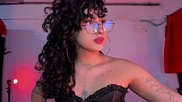 Snapshot of Heka_Prudence chatting on July 2026 05:06:01 AM Heka Prudence online show from July 2026 05:06:01 AM