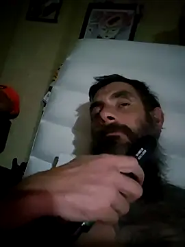 Snapshot of hornycouple6110 chatting on October 2025 06:30:02 PM hornycouple6110 online show from October 2025 06:30:02 PM