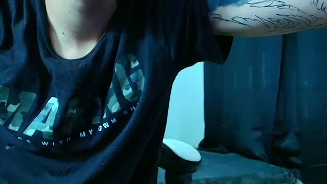 Snapshot of Zacktk7 chatting on March 2025 12:30:02 PM Zacktk7 online show from March 2025 12:30:02 PM