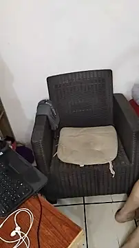 Snapshot of miketripi420 chatting on February 2026 05:26:02 AM miketripi420 online show from February 2026 05:26:02 AM