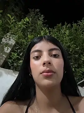 Baby Niels online show from April 2026 03:44:02 AM