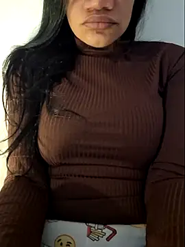 Snapshot of charllottebrasilian chatting on July 2026 04:42:02 PM charllottebrasilian online show from July 2026 04:42:02 PM