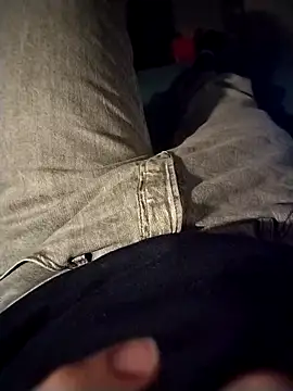 JulesG18 online show from April 2026 09:27:01 PM