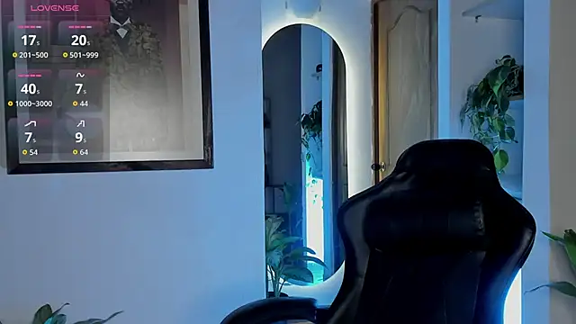 CherryyBrrr1 online show from November 2025 03:20:02 AM