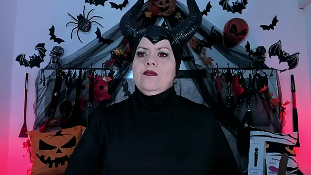 vanessa moka online show from November 2025 11:56:01 AM