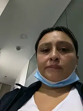 Keittly  online show from November 2025 02:54:02 AM