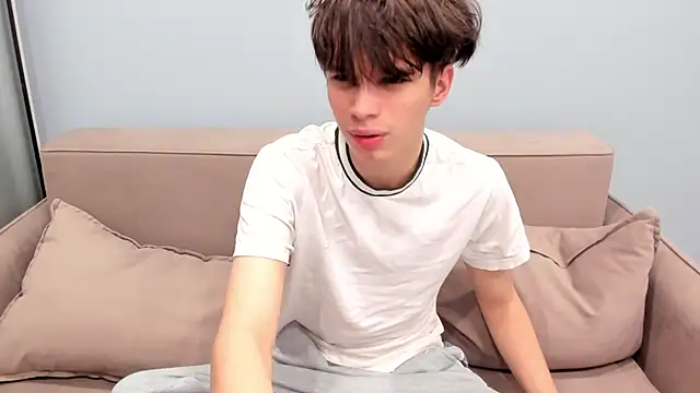 Im Shine Guy online show from November 2025 05:51:02 AM