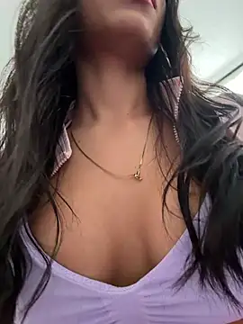 Lolitacooper online show from April 2026 08:28:02 PM