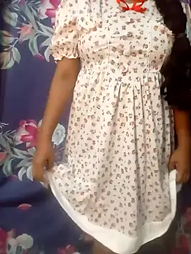 Snapshot of Thinaya chatting on February 2025 05:01:02 PM Thinaya online show from February 2025 05:01:02 PM