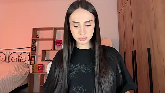 Kim Oberlin  online show from April 2026 12:08:02 PM