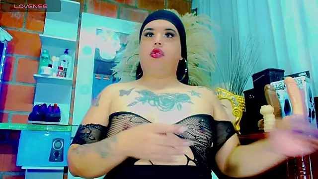 nauthyvalentina online show from February 2026 04:58:02 PM