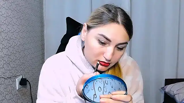 Snapshot of JaneLaJewel chatting on October 2025 07:25:01 PM JaneLaJewel online show from October 2025 07:25:01 PM