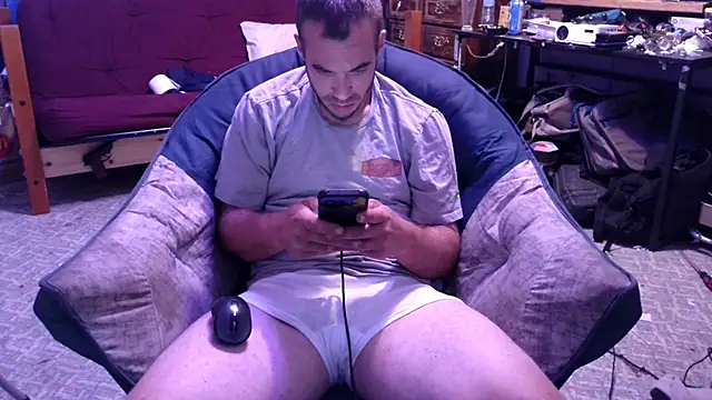 ScubaStevex online show from September 2025 07:32:01 AM