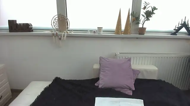 Arya Shinex online show from February 2025 07:58:02 AM