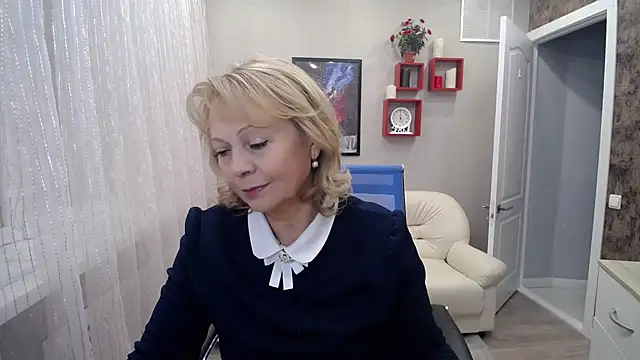 Snapshot of Milla_Cutie18 chatting on December 2024 05:59:02 AM Milla Cutie18 online show from December 2024 05:59:02 AM