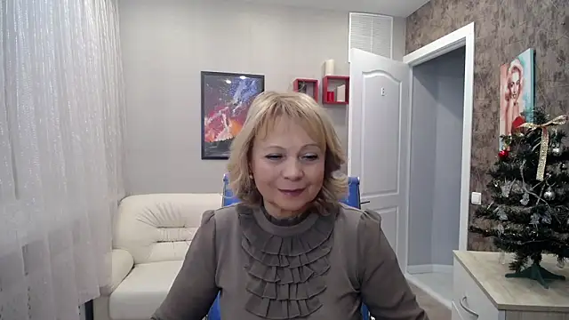 Snapshot of Milla_Cutie18 chatting on January 2025 06:36:01 AM Milla Cutie18 online show from January 2025 06:36:01 AM