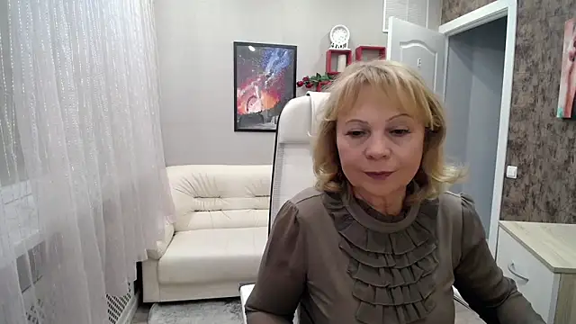 Snapshot of Milla_Cutie18 chatting on March 2025 07:02:01 AM Milla Cutie18 online show from March 2025 07:02:01 AM