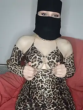 Qamarr online show from December 2024 11:29:02 PM