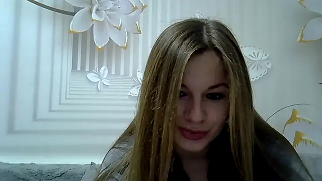 Snapshot of TinaFun4u chatting on December 2024 09:41:01 PM TinaFun4u online show from December 2024 09:41:01 PM