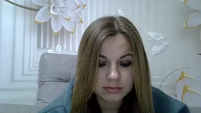Snapshot of TinaFun4u chatting on February 2025 11:55:02 PM TinaFun4u online show from February 2025 11:55:02 PM