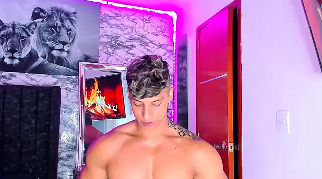 Owen Muzcle online show from February 2025 03:20:01 AM