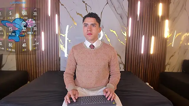 LiamNovak online show from November 2025 12:05:02 PM