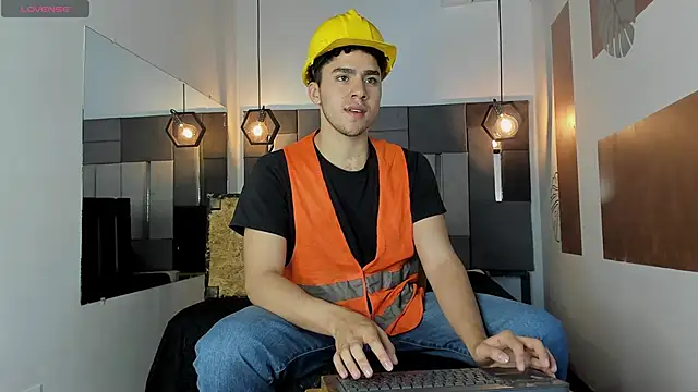 LiamNovak online show from March 2026 12:01:02 PM