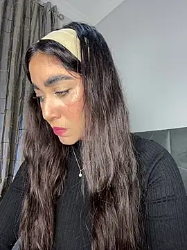 Meryem Queen online show from March 2026 09:42:02 PM