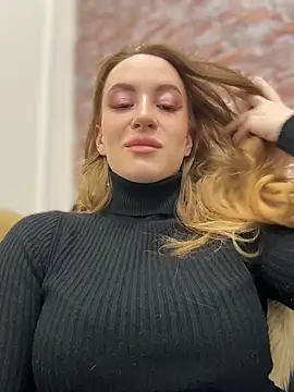  AngelMoon  online show from December 2025 03:35:01 AM