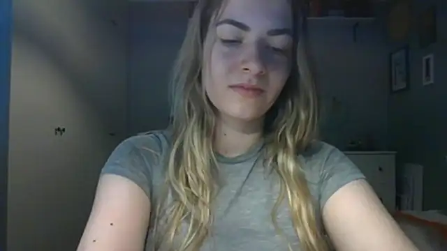 Snapshot of ROSIEx_sweet chatting on July 2026 06:38:02 AM ROSIEx sweet online show from July 2026 06:38:02 AM