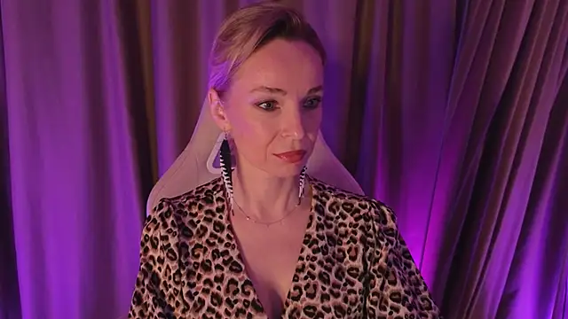 bubbling crush online show from March 2025 09:59:01 PM