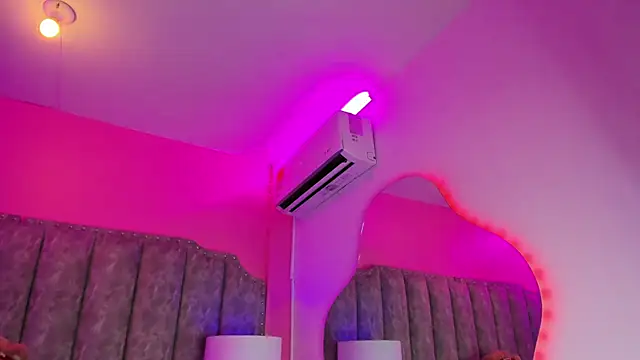 CoralHarmon online show from January 2025 01:31:01 PM