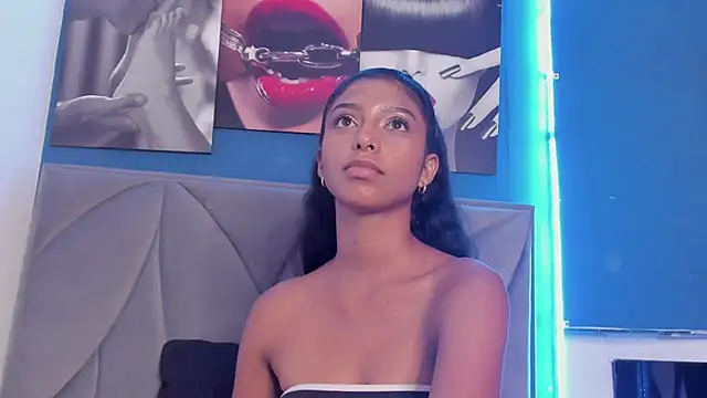 GeorginaRoy online show from December 2024 07:23:01 PM