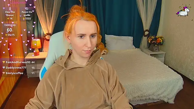 AliceBYKiss online show from February 2025 03:34:01 PM