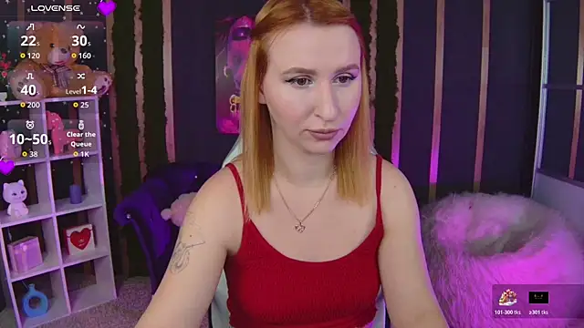 AliceBYKiss online show from February 2026 07:04:01 PM