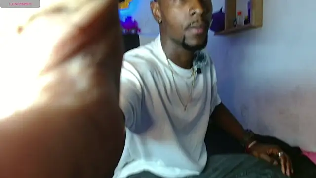 Aroonpapisex online show from March 2026 04:12:02 AM