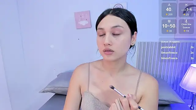 lana boomer online show from June 2026 07:20:01 PM