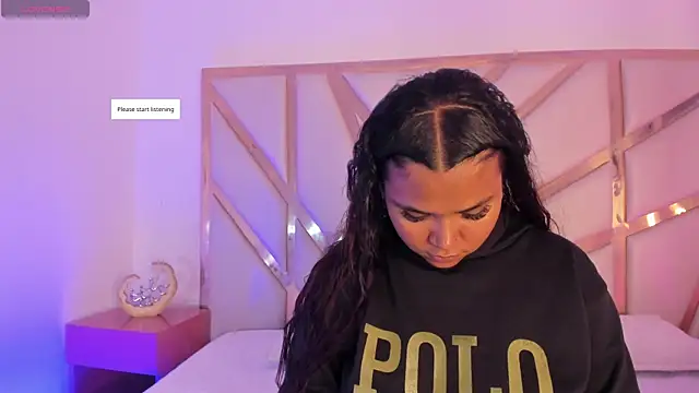 Carolina Evanss online show from November 2025 11:43:01 AM