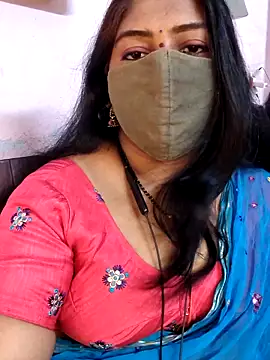 RomeoJuliet345 online show from April 2026 04:43:02 PM