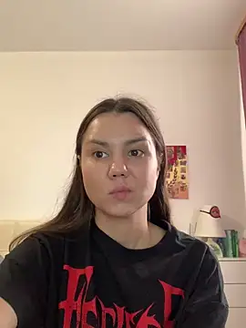 Snapshot of MiraMiss chatting on October 2025 07:42:02 AM MiraMiss online show from October 2025 07:42:02 AM