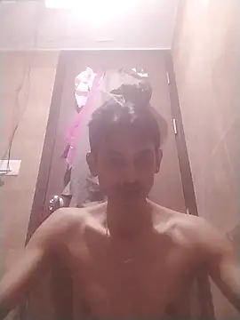 jenilmax online show from February 2025 06:31:01 PM