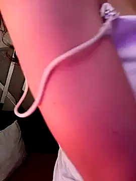 Snapshot of Queenjenn__ chatting on February 2025 04:09:02 AM Queenjenn   online show from February 2025 04:09:02 AM